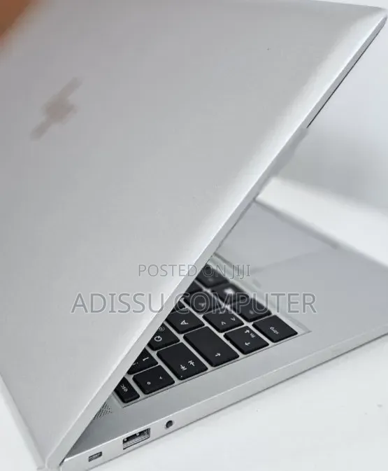New Laptop HP EliteBook 840 G8 16GB Intel Core i7 SSD 512GB