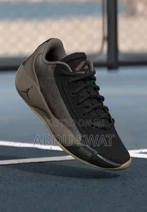 Jordan Luka 77