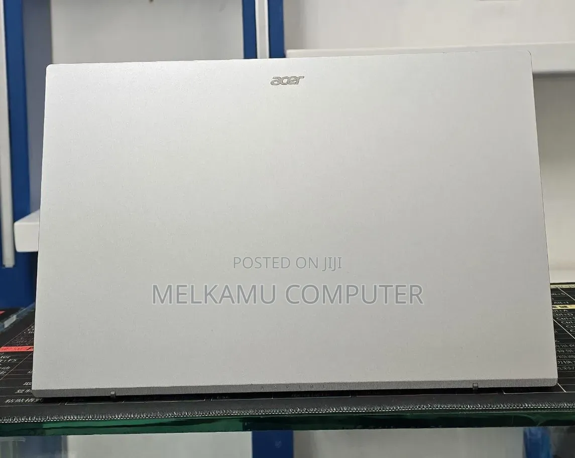 New Laptop Acer Aspire 3 16GB AMD Ryzen 7 SSD 512GB