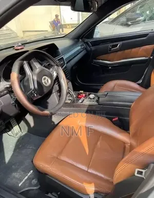 Mercedes-Benz E200 2013 Silver