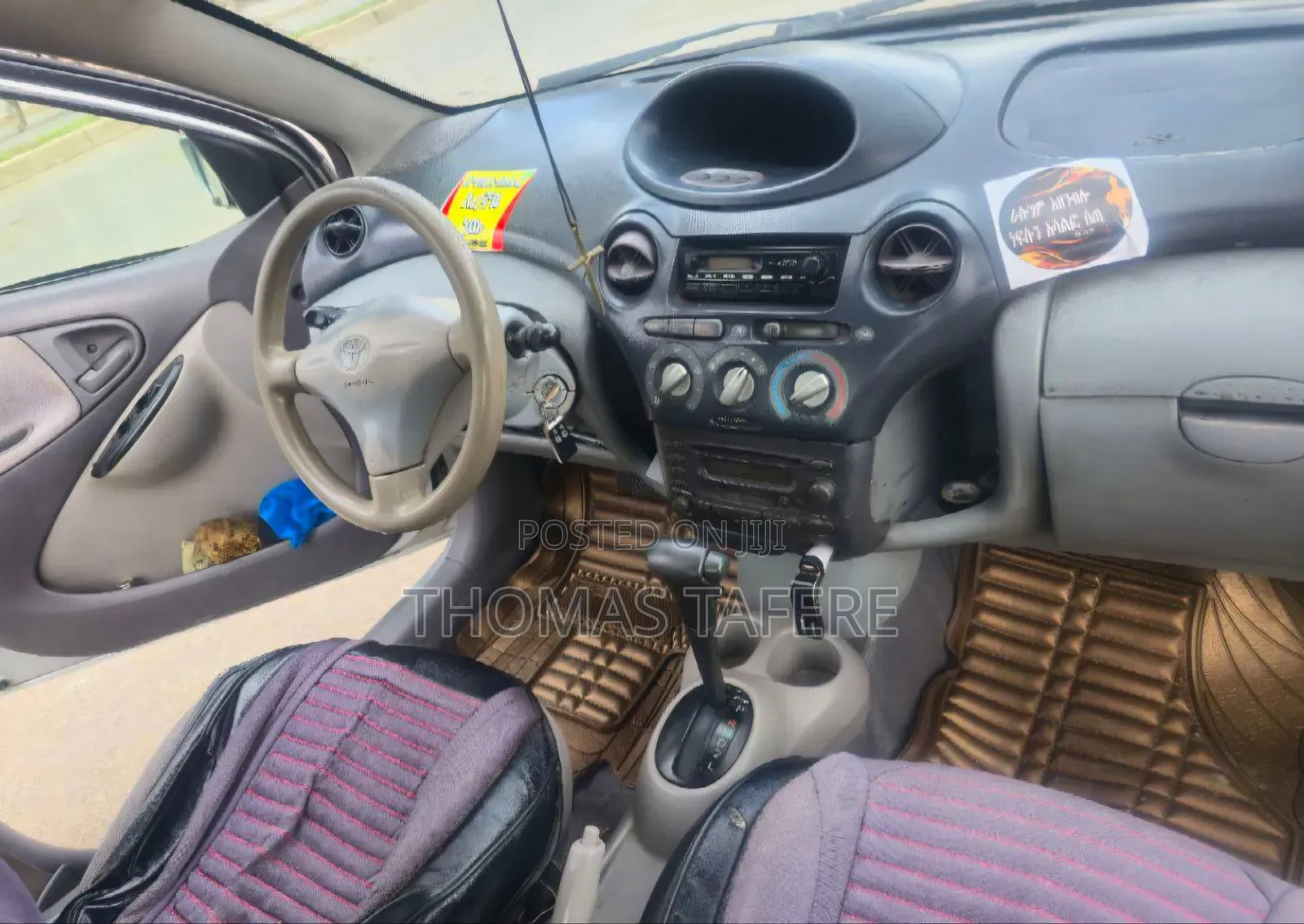 Toyota Platz 2001 Silver