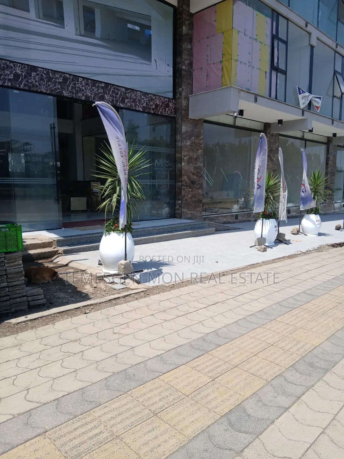 Commercial Property in Mon Real Estate Site, Kolfe Keranio for Sale