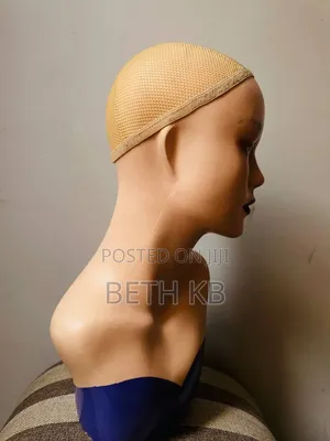 Human Hair (Wig) Display Ashangulit