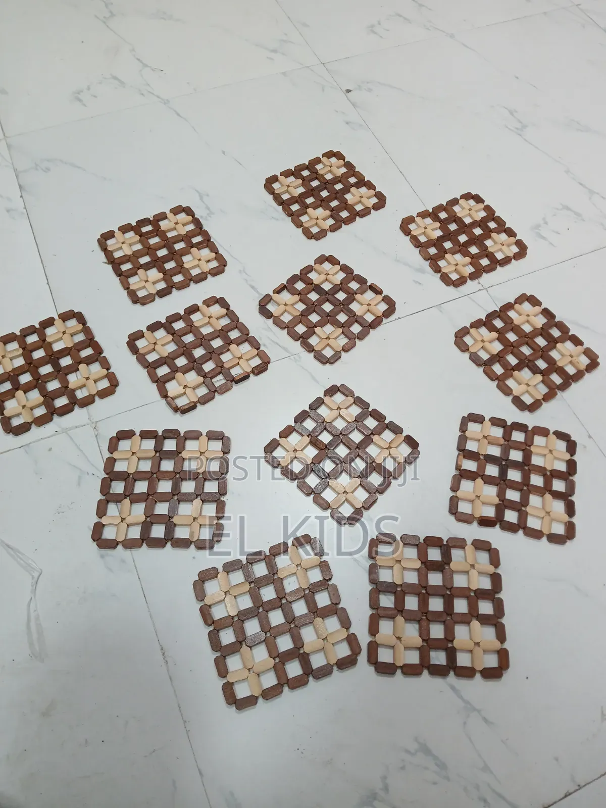 የትኩስ ነገር ማስቀመጫ (12pcs)