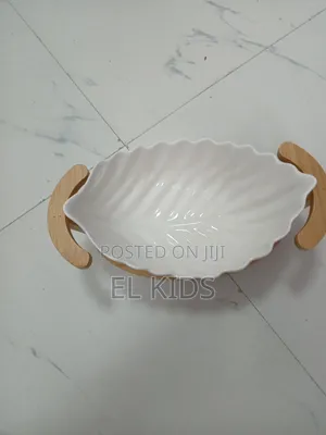 Oval Bowl With Stand