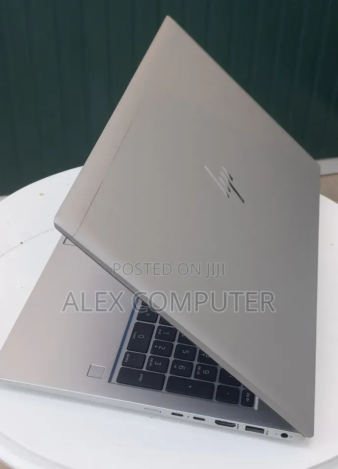 New Laptop HP EliteBook 850 G8 8GB Intel Core i7 SSD 512GB