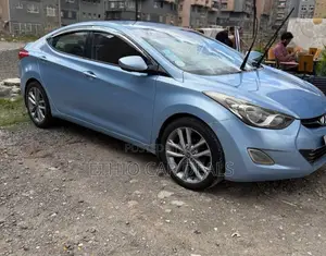 Hyundai Elantra 2013 Blue