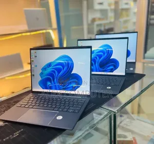 New Laptop HP Dragonfly G3 16GB Intel Core i7 SSD 512GB