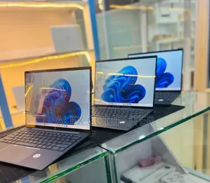 New Laptop HP Dragonfly G3 16GB Intel Core i7 SSD 512GB