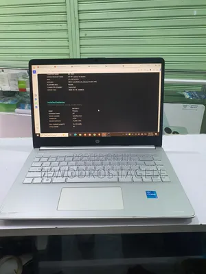 Laptop HP ZBook Firefly G8 8GB Intel Core i5 SSD 512GB
