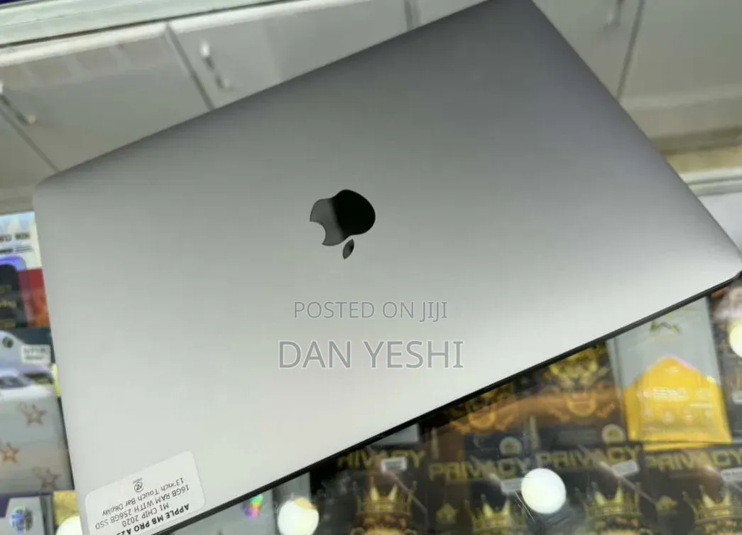 New Laptop Apple MacBook Pro 2021 M1 16GB Apple M1 SSD 256GB