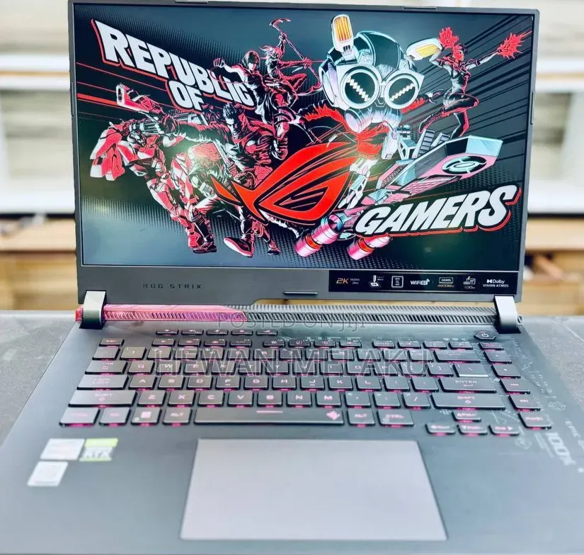 New Laptop Asus ROG Strix G15 16GB AMD Ryzen 9 SSD 512GB