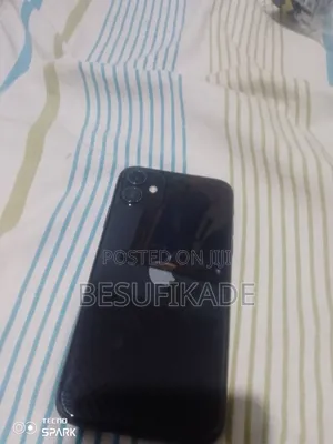 Apple iPhone 11 128 GB Black