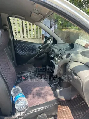 Toyota Vitz 2004