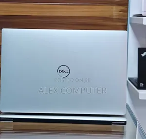 New Laptop Dell XPS 13 16GB Intel Core i7 SSD 512GB