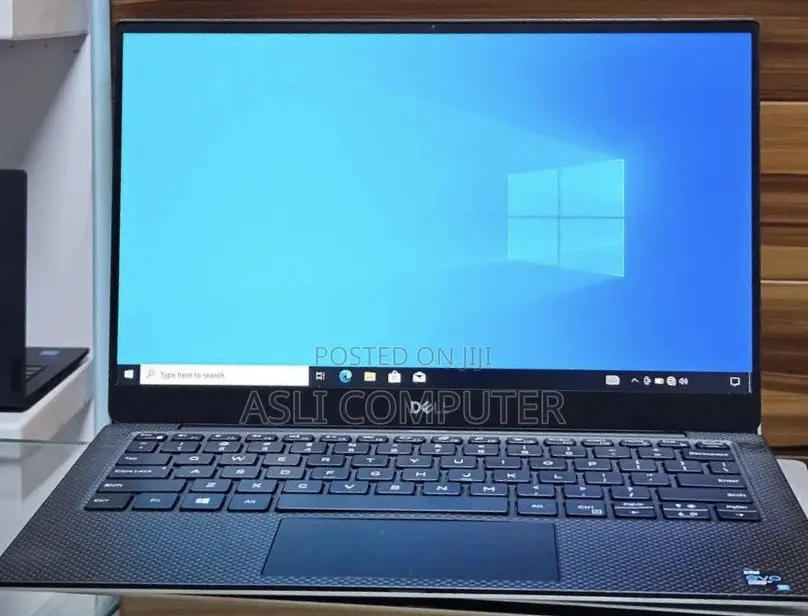 New Laptop Dell XPS 13 16GB Intel Core i7 SSD 512GB