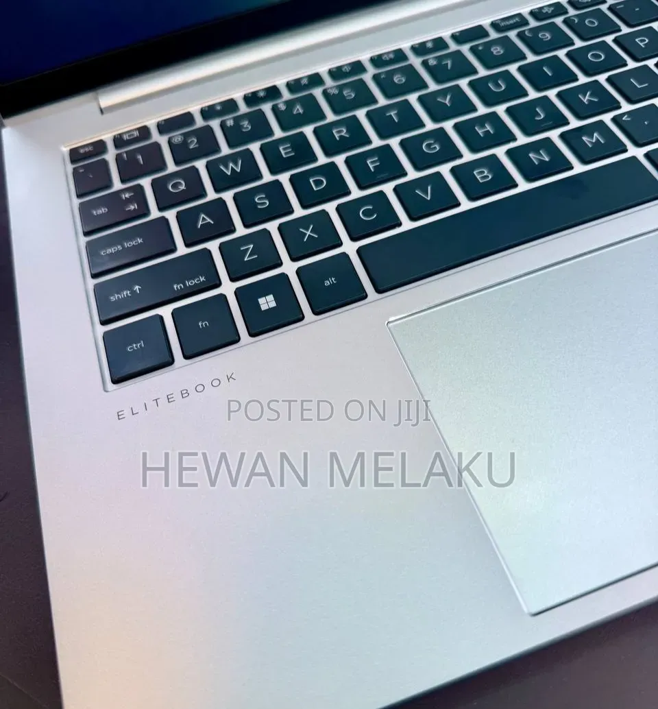 New Laptop HP EliteBook 840 G10 16GB Intel Core i5 SSD 512GB