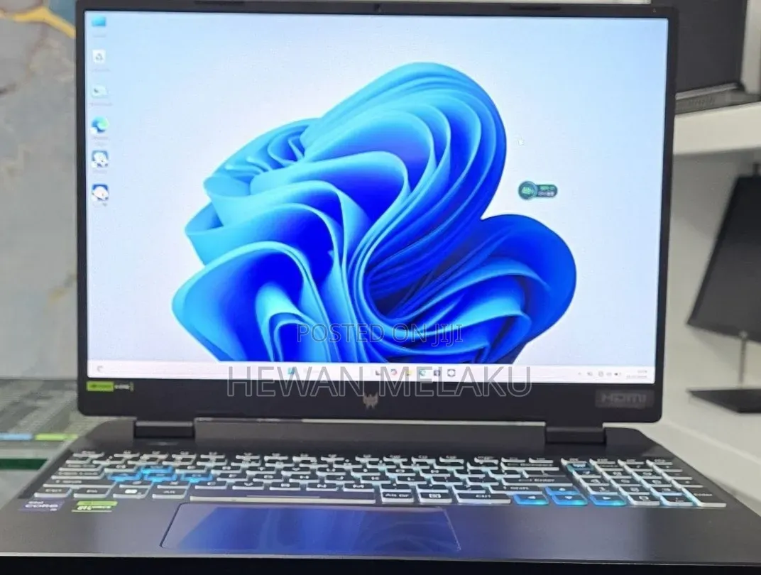 New Laptop Acer Predator Helios 300 16GB Intel Core i9 SSD 1T