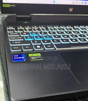 New Laptop Acer Predator Helios 300 16GB Intel Core i9 SSD 1T