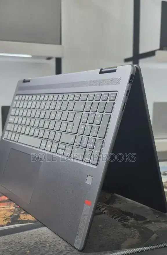 New Laptop Lenovo Yoga 2 16GB Intel Core Ultra 5 SSD 512GB