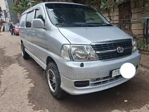 Toyota Land Cruiser 2011 Silver