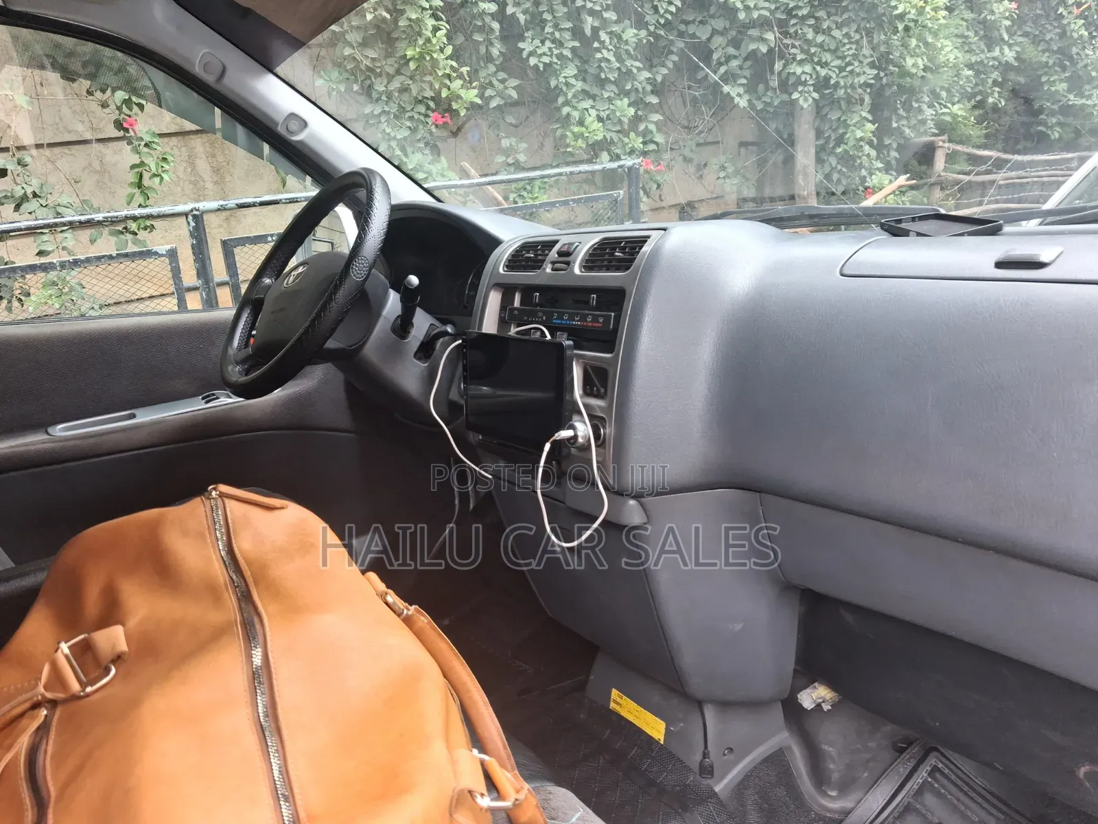 Toyota Land Cruiser 2011 Silver