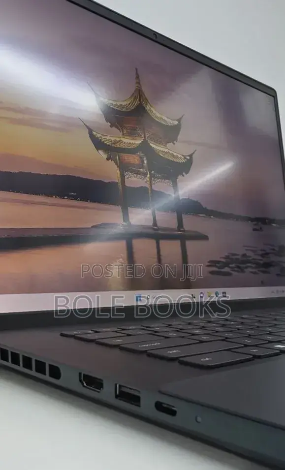 New Laptop Dell Inspiron 15 16GB Intel Core i7 SSD 512GB