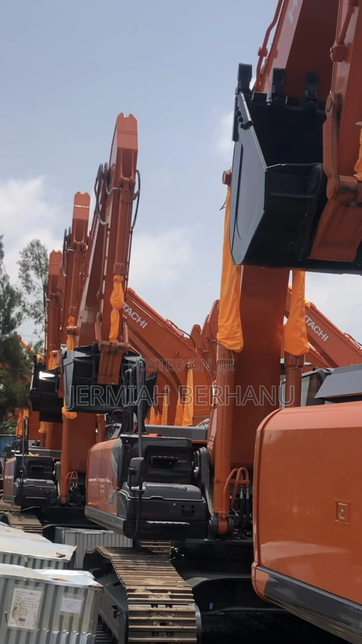 Hitachi 350