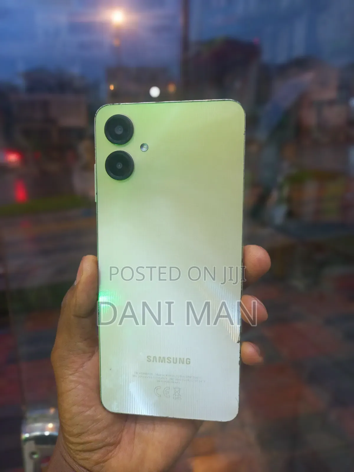Samsung Galaxy A06 128 GB Gold