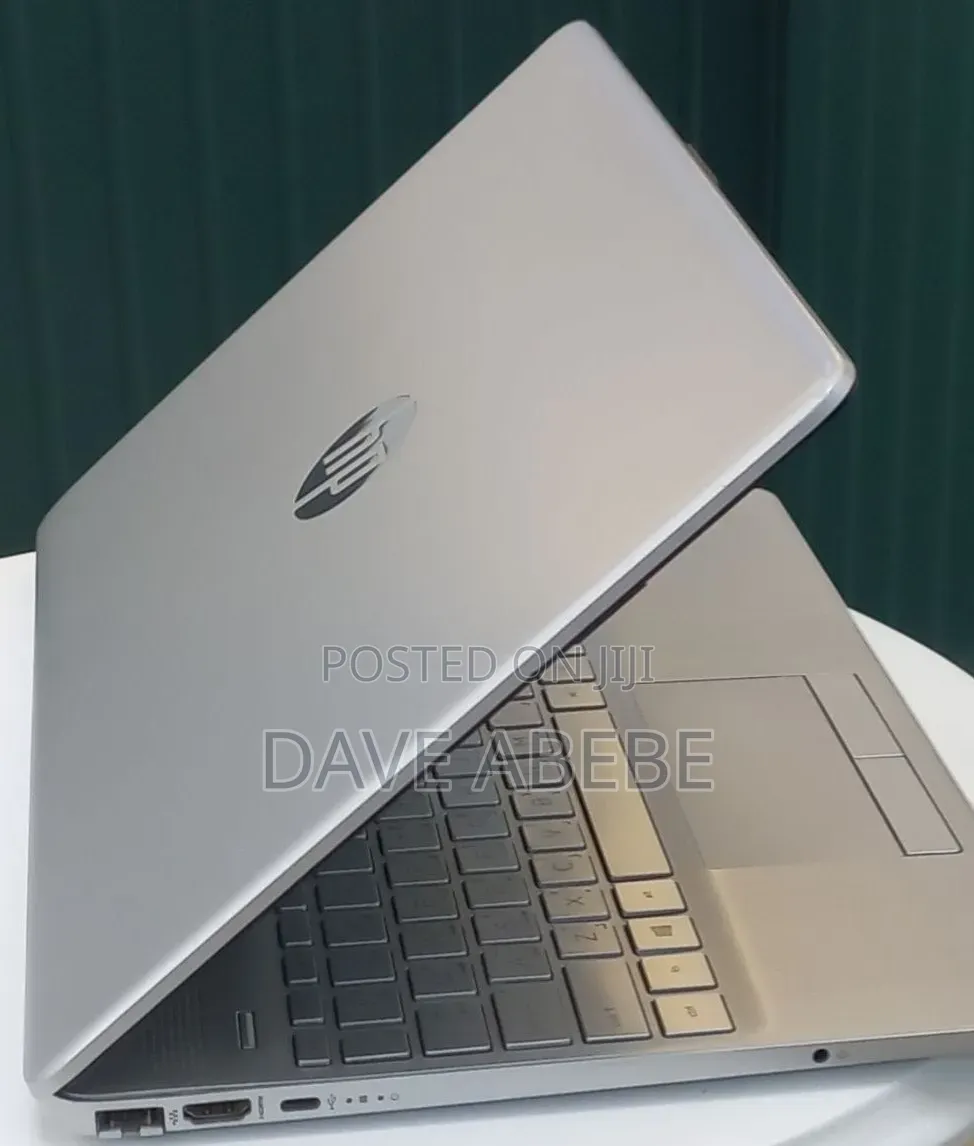 New Laptop HP Stream Notebook 8GB Intel Core i7 HDD+SSD 128GB