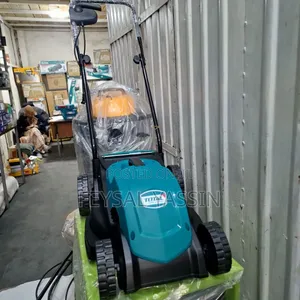 Total Lawnmower 1,600w