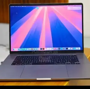 New Laptop Apple MacBook Pro 2018 32GB Intel Core i9 SSD 2T