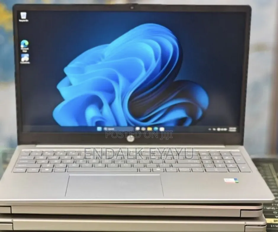 New Laptop HP 16GB Intel Core i7 SSD 1T