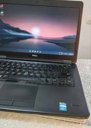 New Laptop Dell 8GB Intel Core i5 HDD 500GB