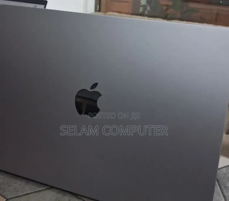 New Laptop Apple MacBook Air 2020 M1 8GB AMD Ryzen 9 SSD 512GB