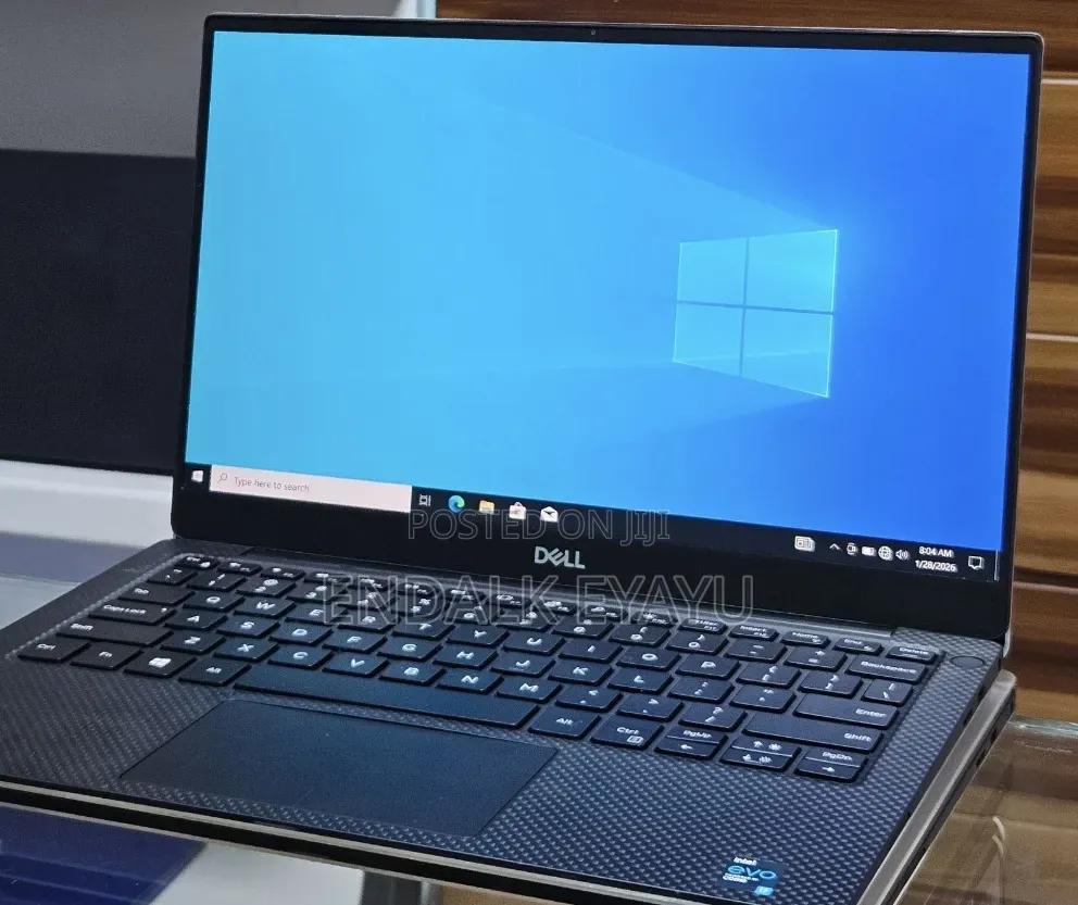 New Laptop Dell XPS 13 16GB Intel Core i7 SSD 512GB