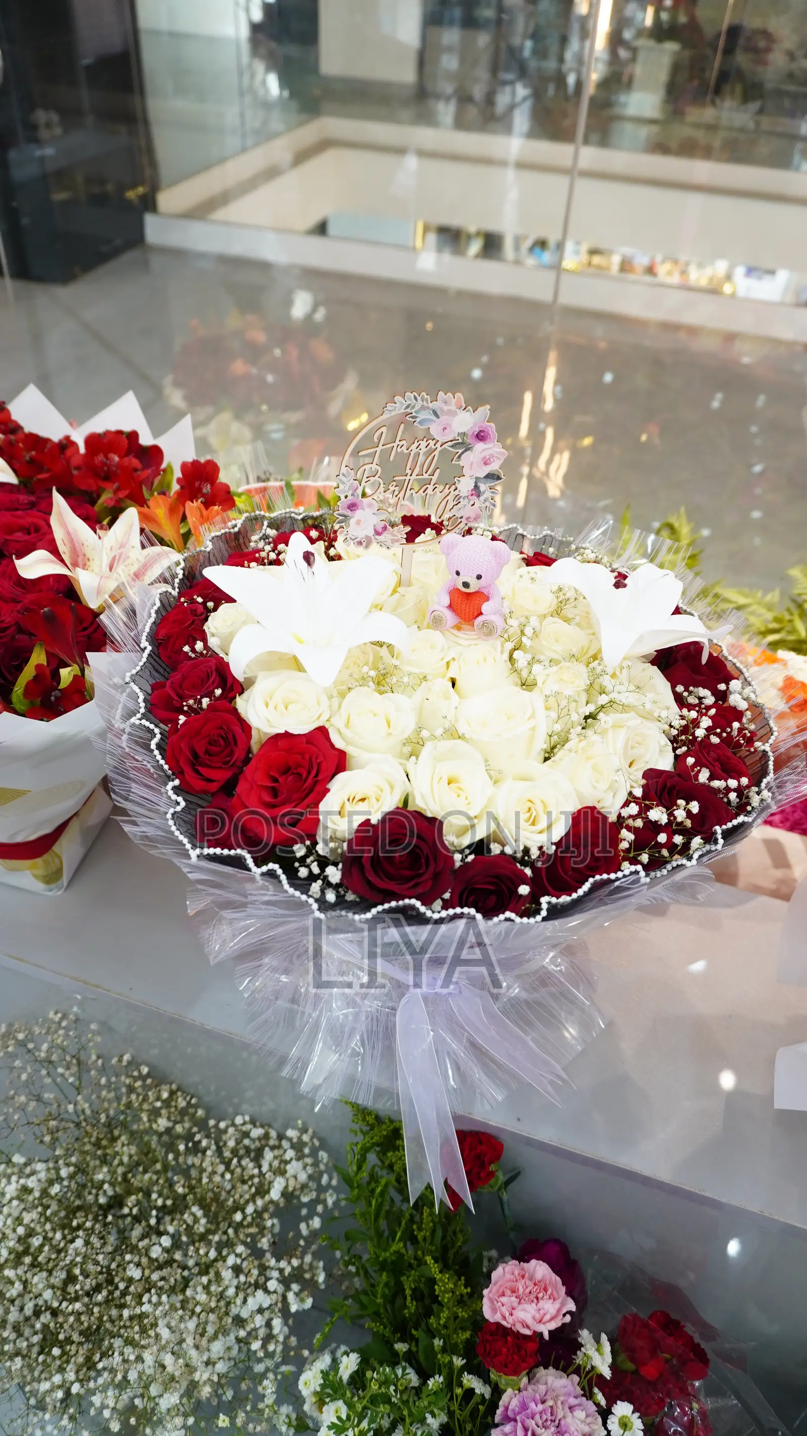 Maison Cadeau • Fine Gifts • Flowers • Events•
