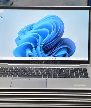 New Laptop HP EliteBook 850 G8 16GB Intel Core i7 SSD 512GB