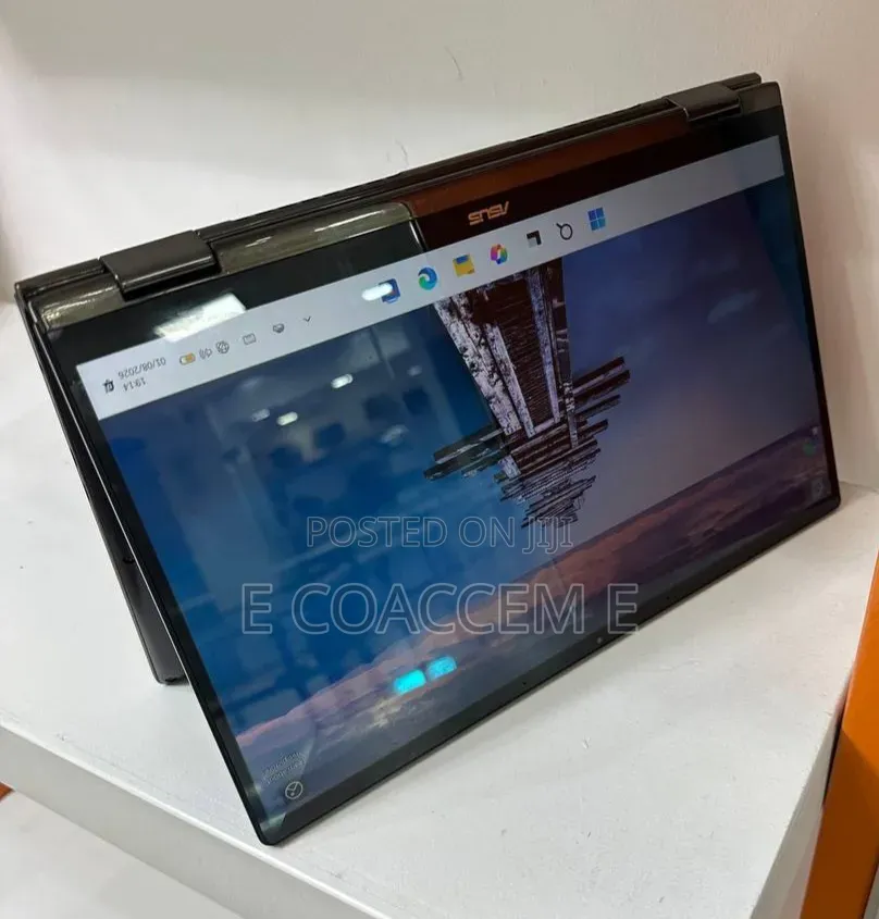 New Laptop Asus 16GB Intel Core i7 SSD 256GB