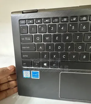 New Laptop Asus 16GB Intel Core i7 SSD 256GB