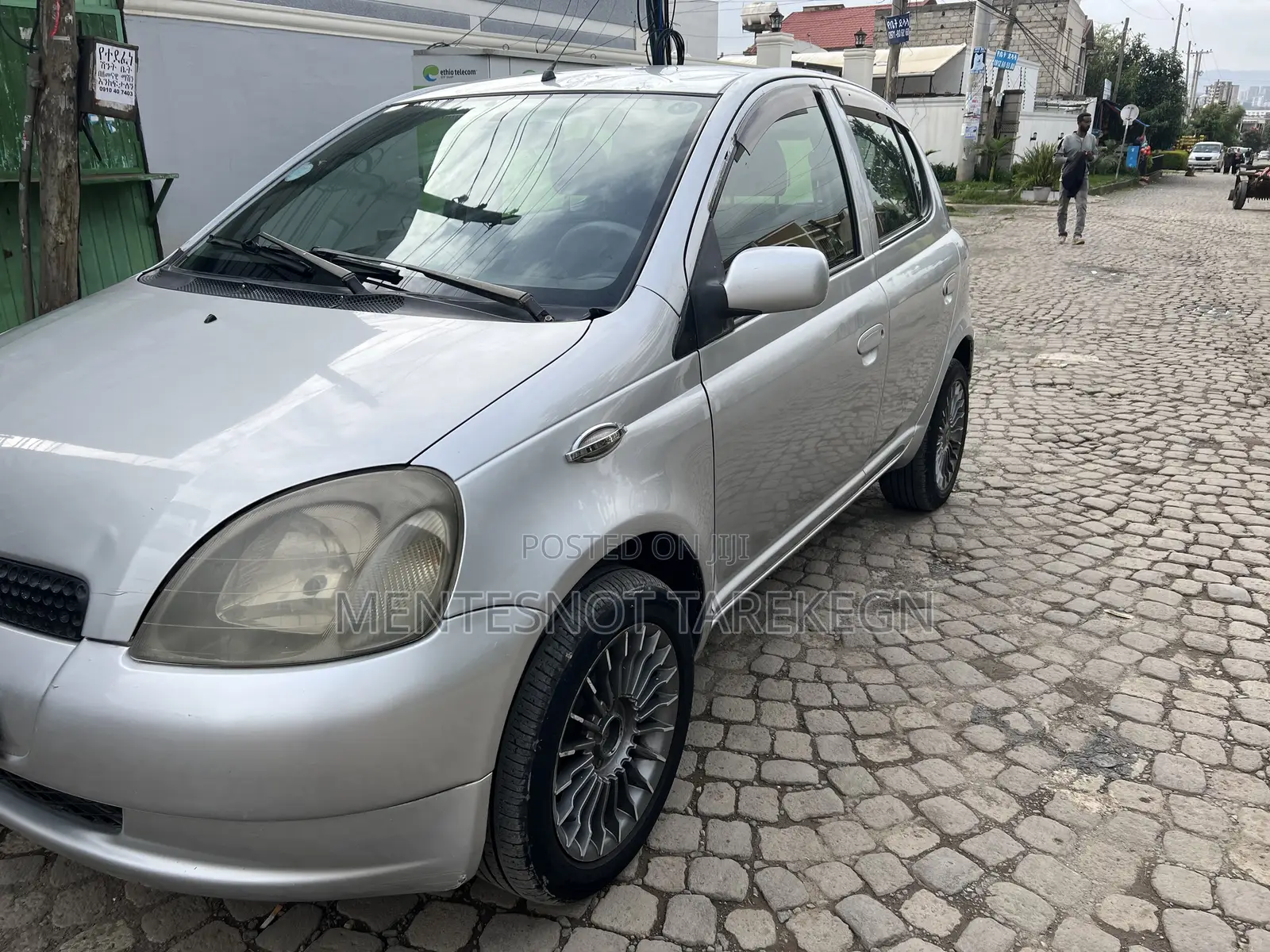 Toyota Vitz 1.0 FWD 5dr 2001 Silver