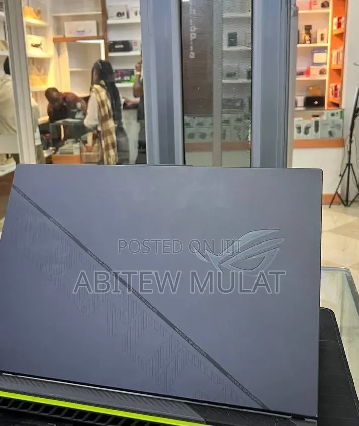 New Laptop Asus ROG Strix G16 G614 16GB Intel Core i9 SSD 1T