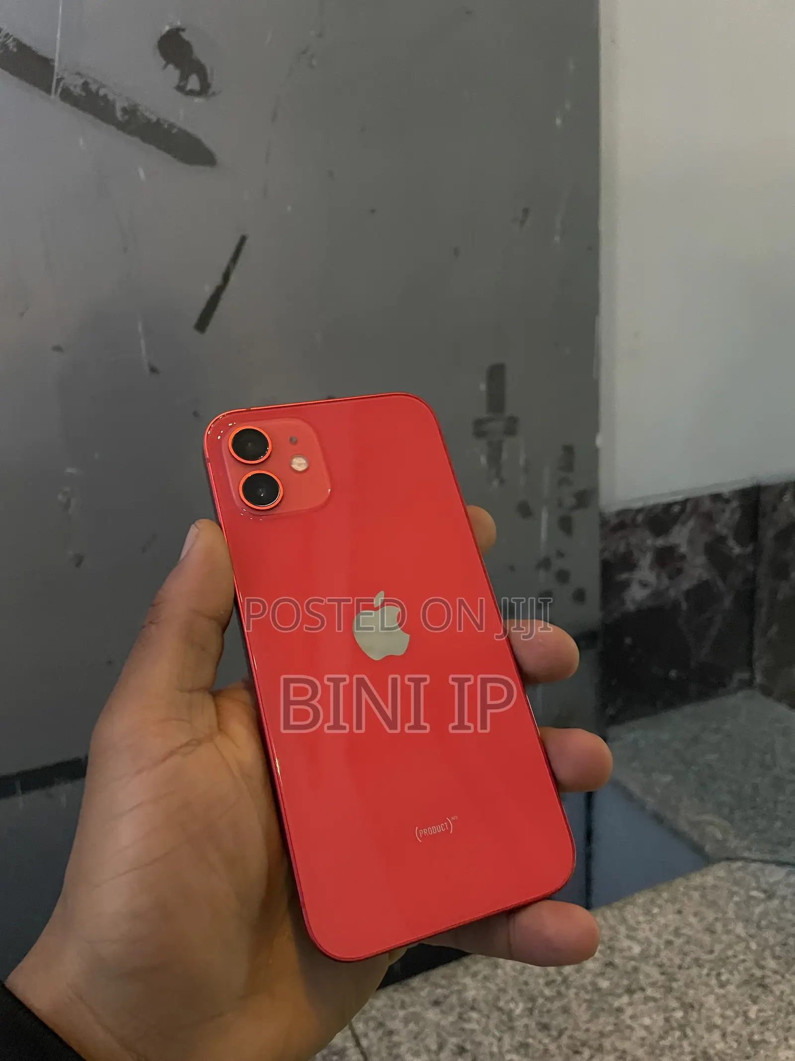 New Apple iPhone 12 64 GB Red