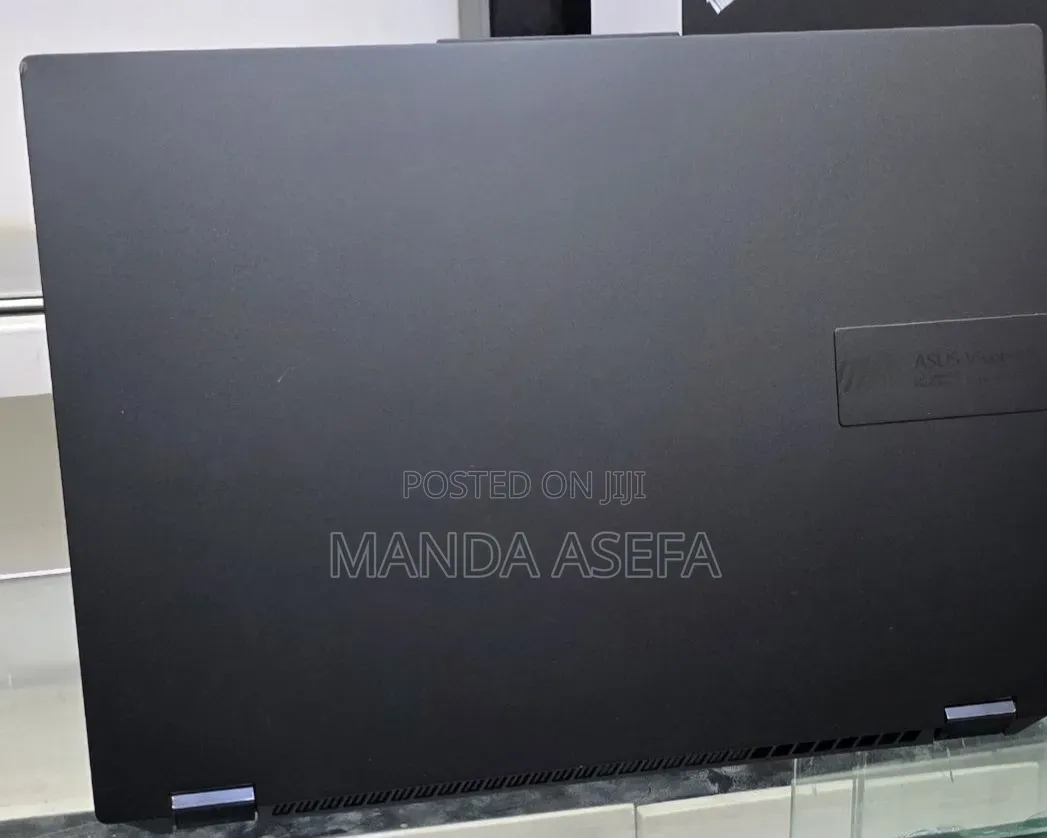 New Laptop Asus Vivobook 15 16GB Intel Core i9 SSD 1T