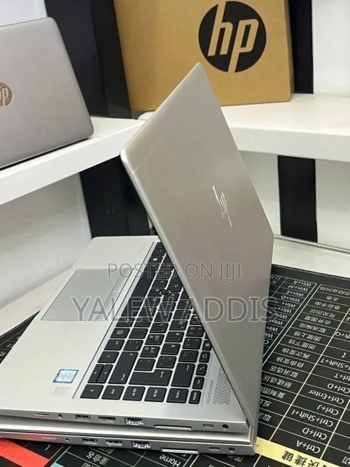 New Laptop HP EliteBook 840 G8 16GB Intel Core i5 SSD 512GB