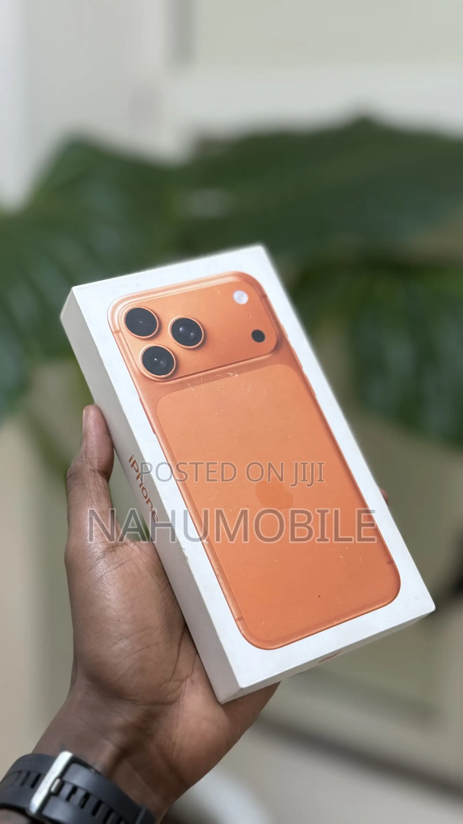 New Apple iPhone 17 Pro Max 256 GB Orange
