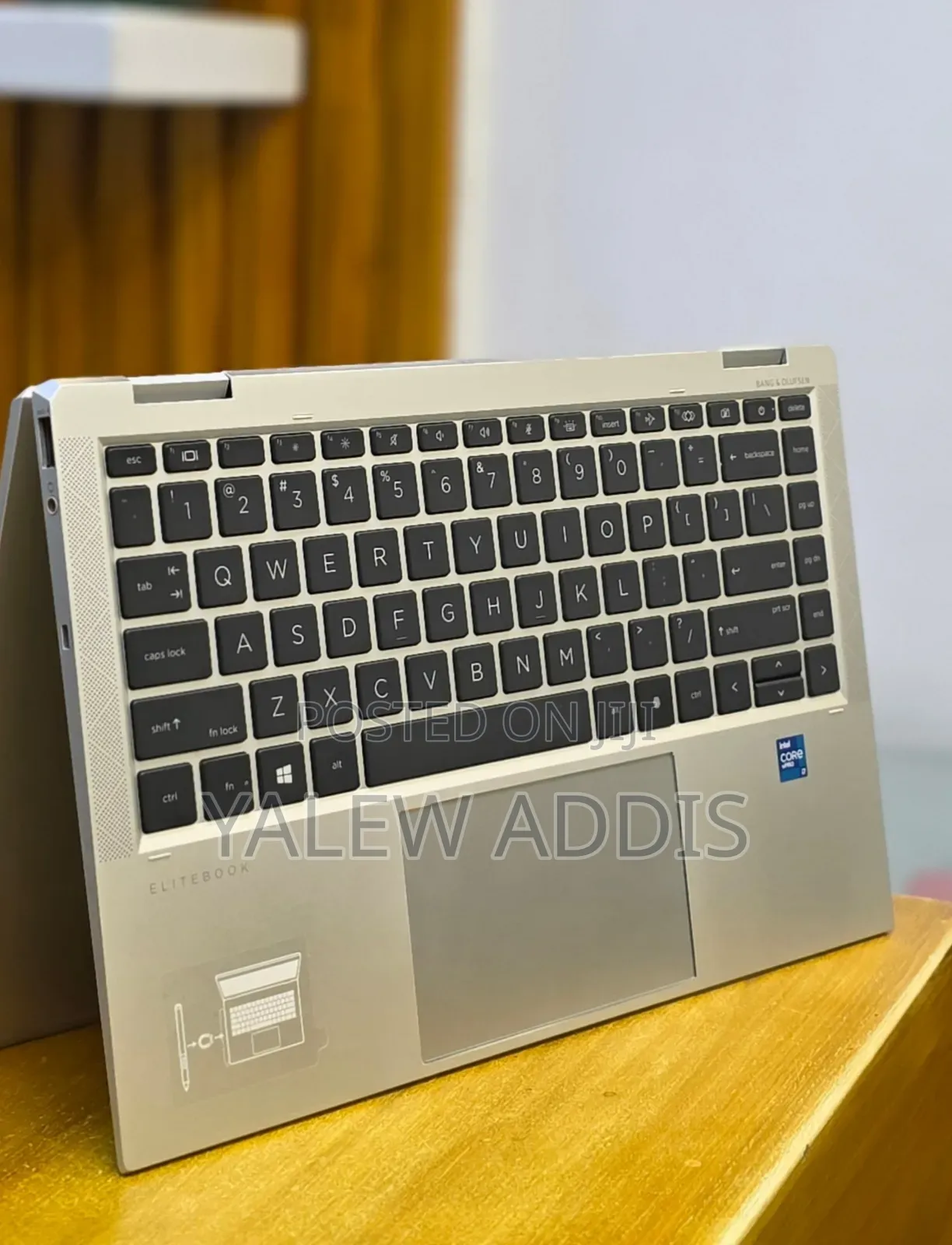 New Laptop HP EliteBook x360 1040 G7 16GB Intel Core i7 SSD 512GB
