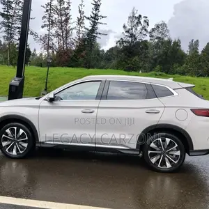 BYD Song Plus 2024 White