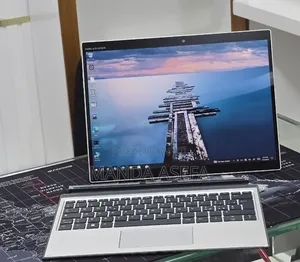 New Laptop HP Elite X2 G8 16GB Intel Core i7 SSD 512GB