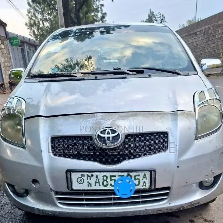 Toyota Yaris 2008 Silver